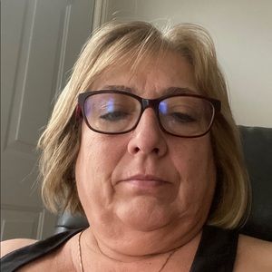 Meet your Posher, Carole